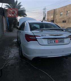 كرايسلر 200